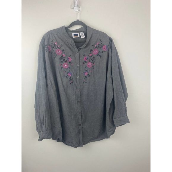 CST sport blouse button up cuff with buttons - Picture 1 of 4